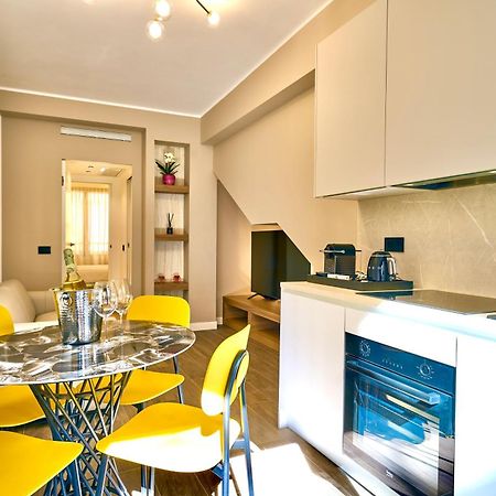 Picasso Golden House Next To Duomo Apartment Milan Exterior photo